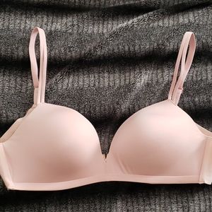 Victoria's Secret wireless push up bra